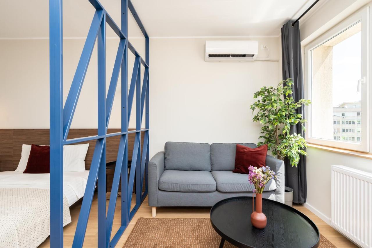 Elegant Studio In The Heart Of The Town Bukarest Exteriör bild